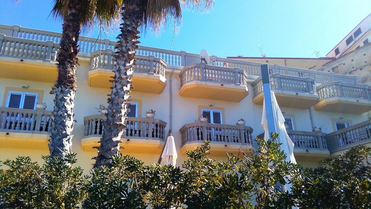 Caletta Del Porto Bed & Breakfast Diamante Ngoại thất bức ảnh